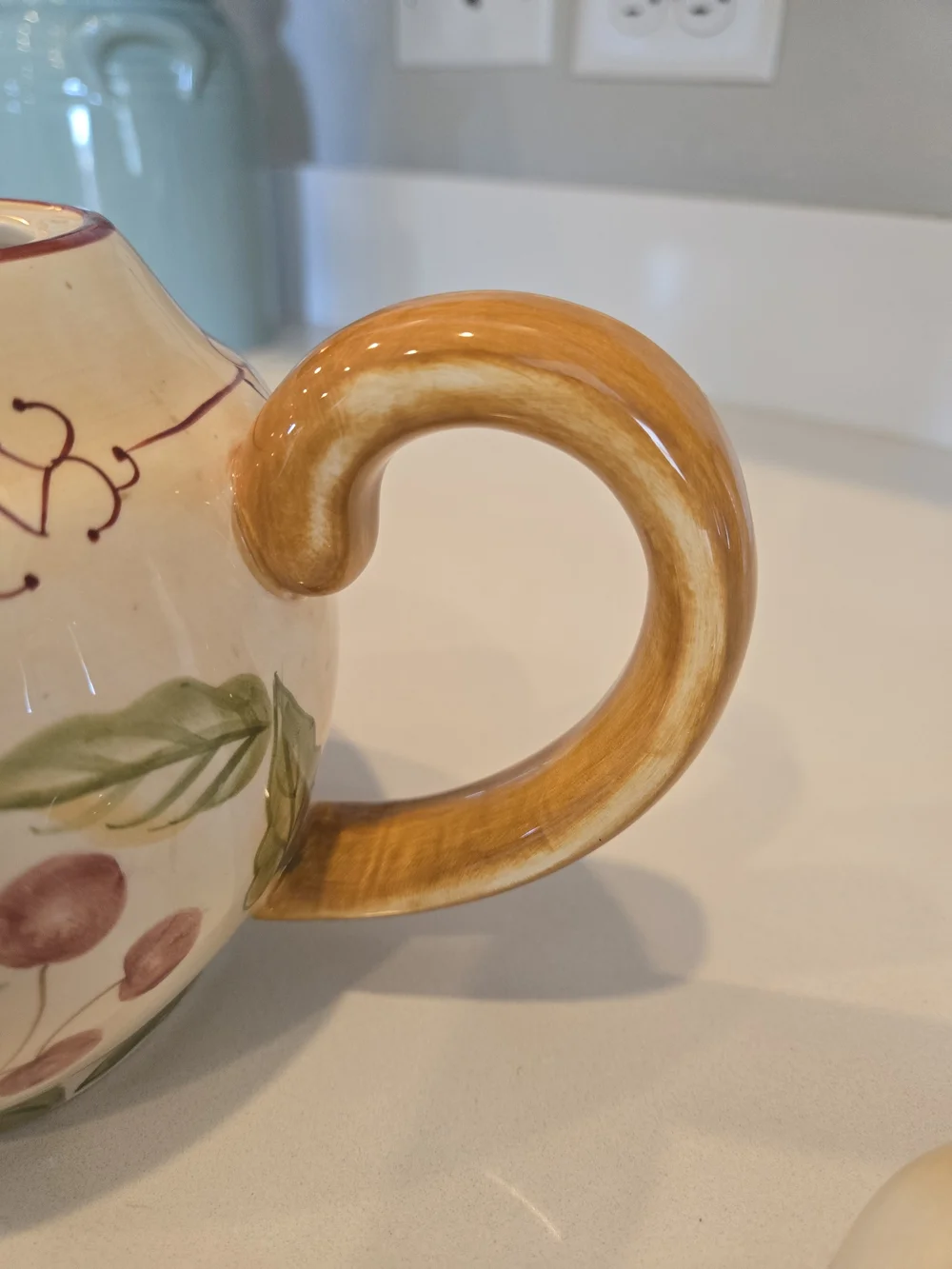 Crate&Barrel Cream Winter Fruits Teapot